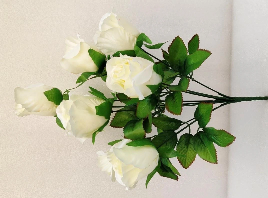 Rose Bunch Bud Heavy x 9
